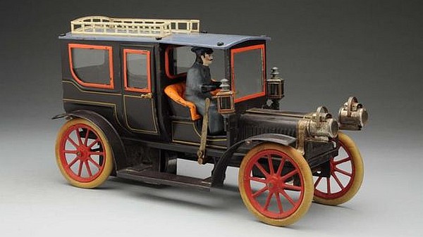 open touring car by Carette, ca. 30 cm
