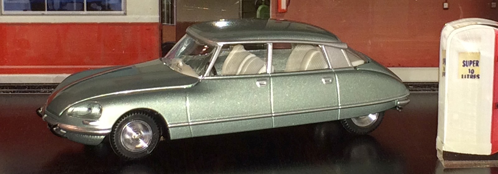 Citroën DS (Minialuxe)