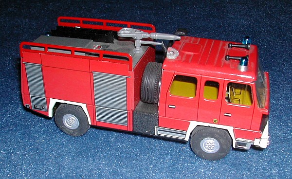 Tatra 815